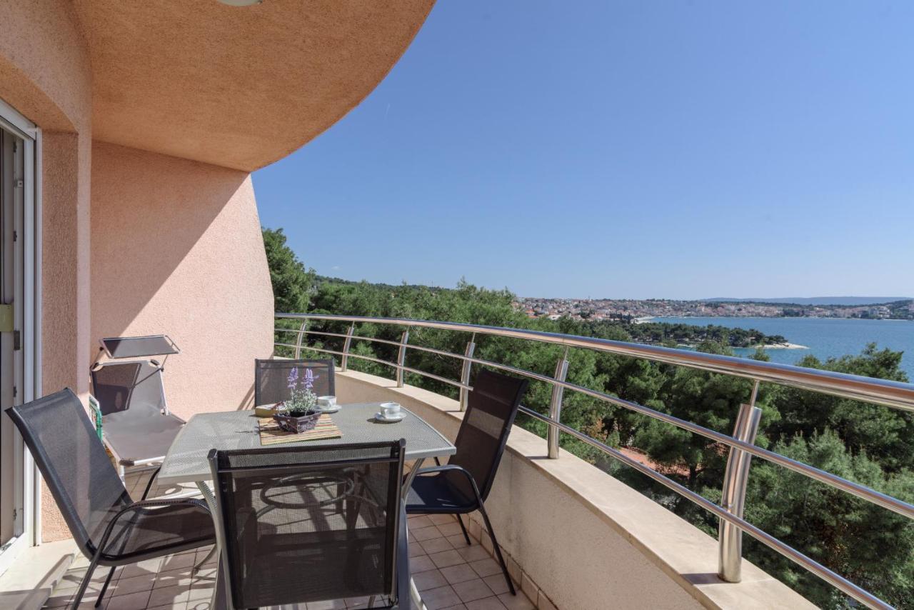 Apartment Marijana Trogir Exterior foto